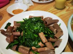 海肠炒韭菜-渔家颂歌渔家味道(青石路店)