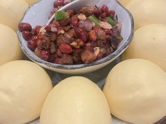 窝窝头酱汁牛肉-北疆饭店(宝龙店)