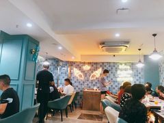 大堂-东鑫记港式茶餐厅(南京东路店)