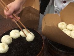 -舒小笼松针小笼包