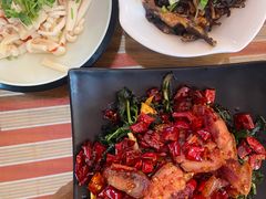 -隔壁老王·家常云南菜(花巷店)