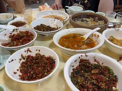 -笨罗卜浏阳菜馆(龙华鹏润达店)