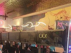 -小魔虎电竞馆·二进制店