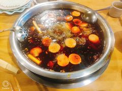 -肖肖酸萝卜鱼火锅(总店)