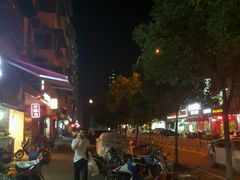 -琴潮主题量贩KTV(鄞州店)