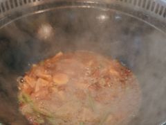-哈尔滨烧烤·山河村铁锅炖(交大店)