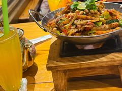 大虾鸡翅-民食香·腊排骨野生菌美食(木府店)