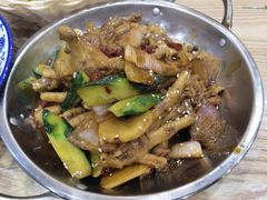 -江城燕子大排档(江汉路步行街店)