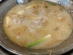 -老来福·非遗酸汤兔(凯旋路店)