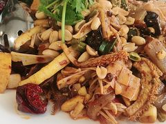 -拿渡·水煮鱼麻辣香锅(王府井奥莱·香江小镇店)