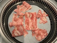 -烤路里·韩国品质自助烤肉(石路天虹4号店)