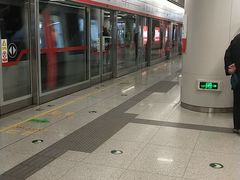 -新百广场(地铁站)