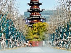 -龙华寺