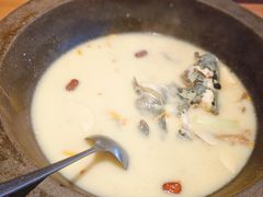 -咕嘟草帽鱼·牛奶一样的鲜鱼汤(包河万达广场创始店)