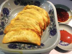 -老新隆牛肉锅贴(新街口店)