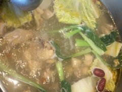 -一席地·本地鸡窝·杭帮鸡火锅(萧山银隆百货店)
