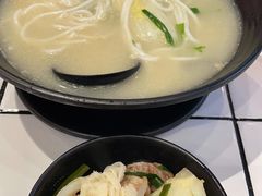 -肥汁米蘭香港米线(长宁来福士店)