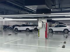 -蔚来体验中心(北京亦庄店)