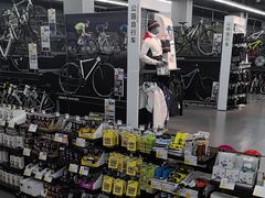 -迪卡侬(越秀公园店)