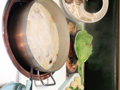 -洪氏嗨捞·猪肚鸡火锅(阳光天地店)