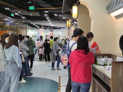 等位区-绿茶餐厅(昌平悦荟店)