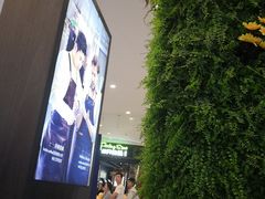 -瑞幸咖啡(泉州中骏世界城金街店)