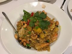 菠萝炒饭-Thai Pothong Restaurant