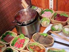 -独食火锅·半米屋台(直营总店)