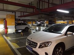 -万象城-停车场