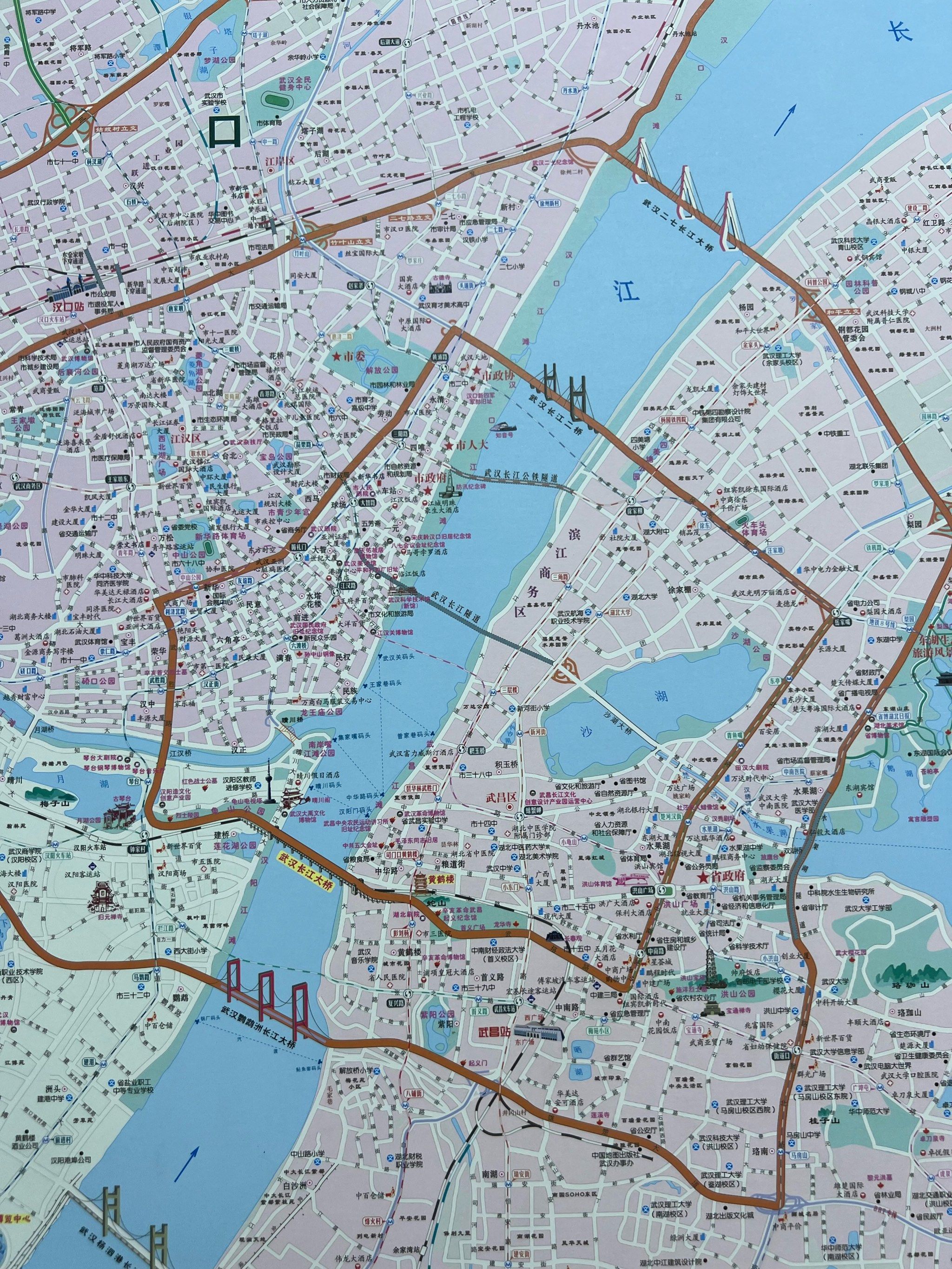 还是第一次这么直观的看大武汉