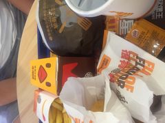 狠霸王牛堡-汉堡王(天津鲁能店)