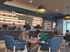 -瑞幸咖啡(宝华国际广场店)