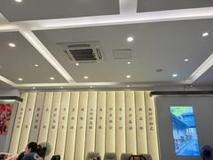 -老季市·三代非遗传承·地标美食老汁鸡(工农路店)