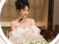 -维纳斯化妆摄影学校