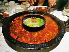 -巴蜀尚品鲜货火锅(邛崃店)