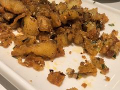 渣渣土豆-三猫黑鱼花(南大店)