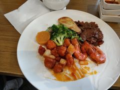 -台上设计餐厅(歌华大厦店)