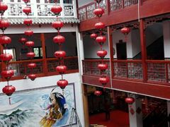 大红灯笼-巴人堂(女儿城店)