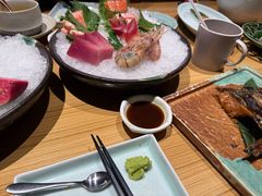 -花和海鲜自助(梅江店)