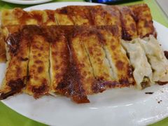 招牌锅贴-大眼锅贴水饺(河东店)