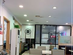 大堂-新发记港式茶餐厅(黄浦店)