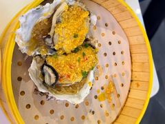 蒜蓉蒸乳山生蚝-必点海鲜·海肠捞饭大王(滨江道店)