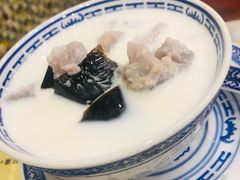 -广信牛奶甜品世家(台东店)