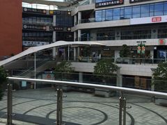 -浦江城市生活广场(江月路店)