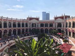 -佛罗伦萨小镇广佛名品奥特莱斯(疏港路店)