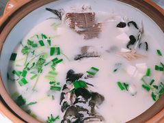 -姜君·千岛湖鱼头馆(浦东大道店)