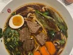 臻味私房红烧牛肉面-康师傅私房牛肉面(申虹店)