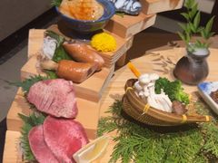 -山川小町·极番烧肉(新地假日广场店)