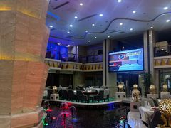 -碧中海汤泉汗蒸酒店