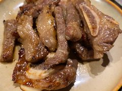 腌制雾山牛仔骨-雾山韩式烤肉·海南糟粕&椰子鸡火锅·海景餐厅(三亚绿发山海天JW万豪酒店)